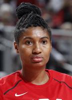 Angel McCoughtry nue