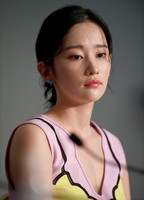 Jeon Jong-seo nue