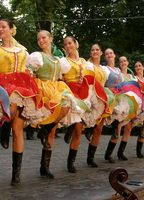 Lucnica folk dance group members nue