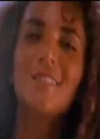 Mariana Yazbek nue