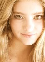 Willow Shields nue