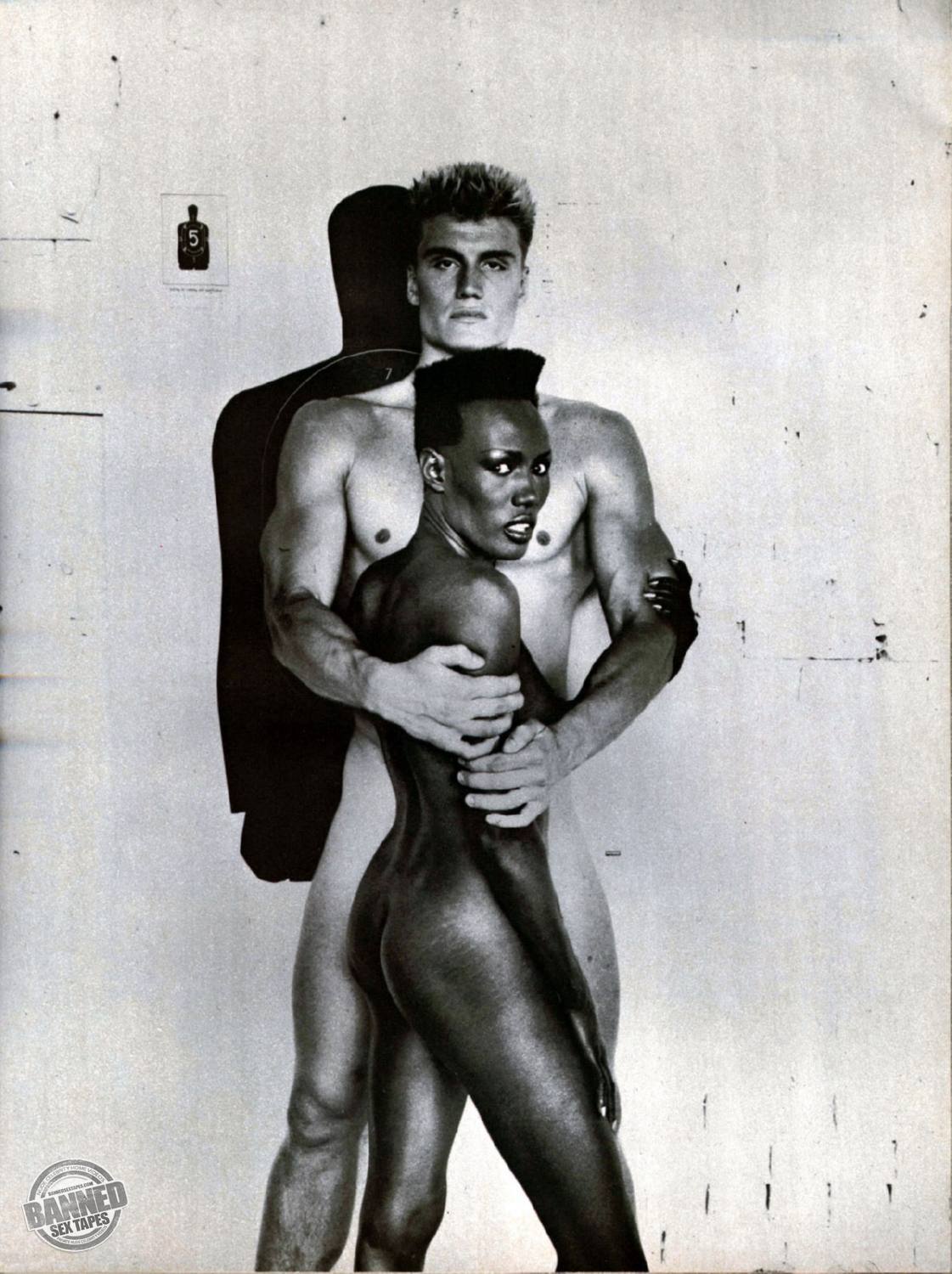 Naked Grace Jones Added 07 19 2016 By Momusicman