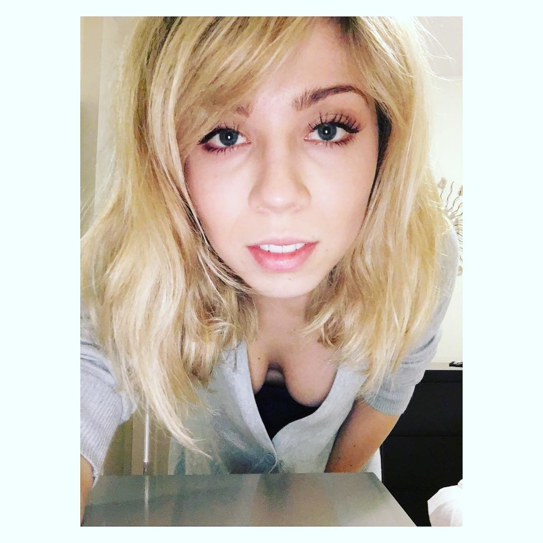 Jennette McCurdy Nude Pics Page 2