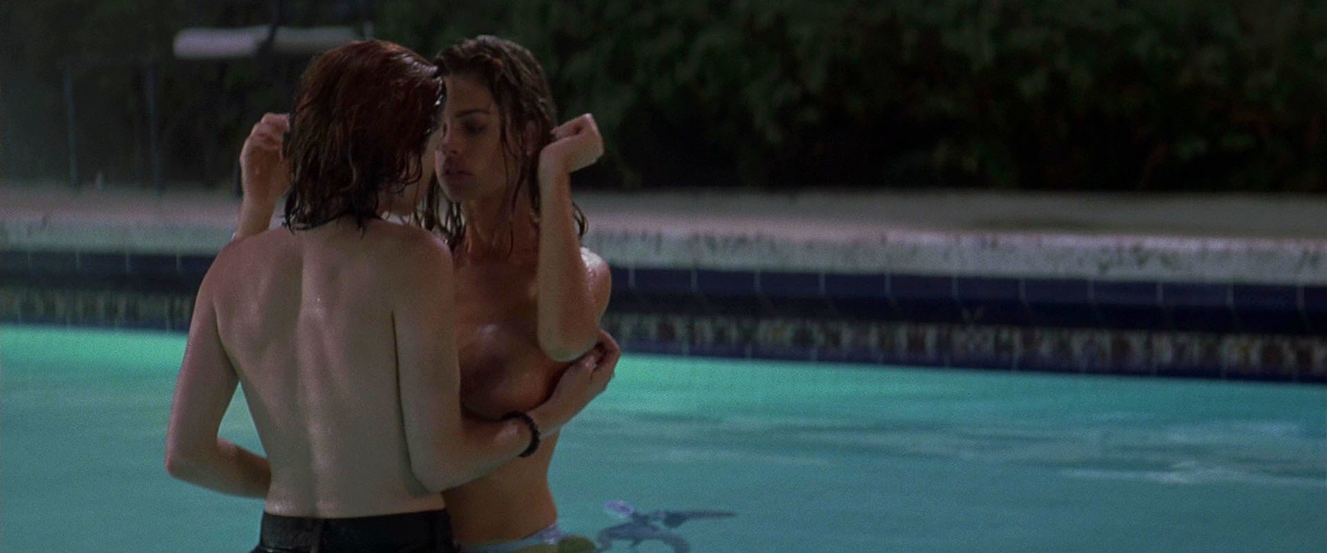 Denise richards is doing lesbian acts on film