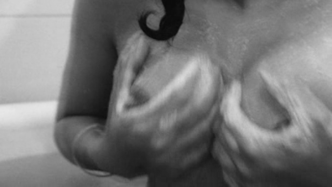 Petronella Nude Pics Page
