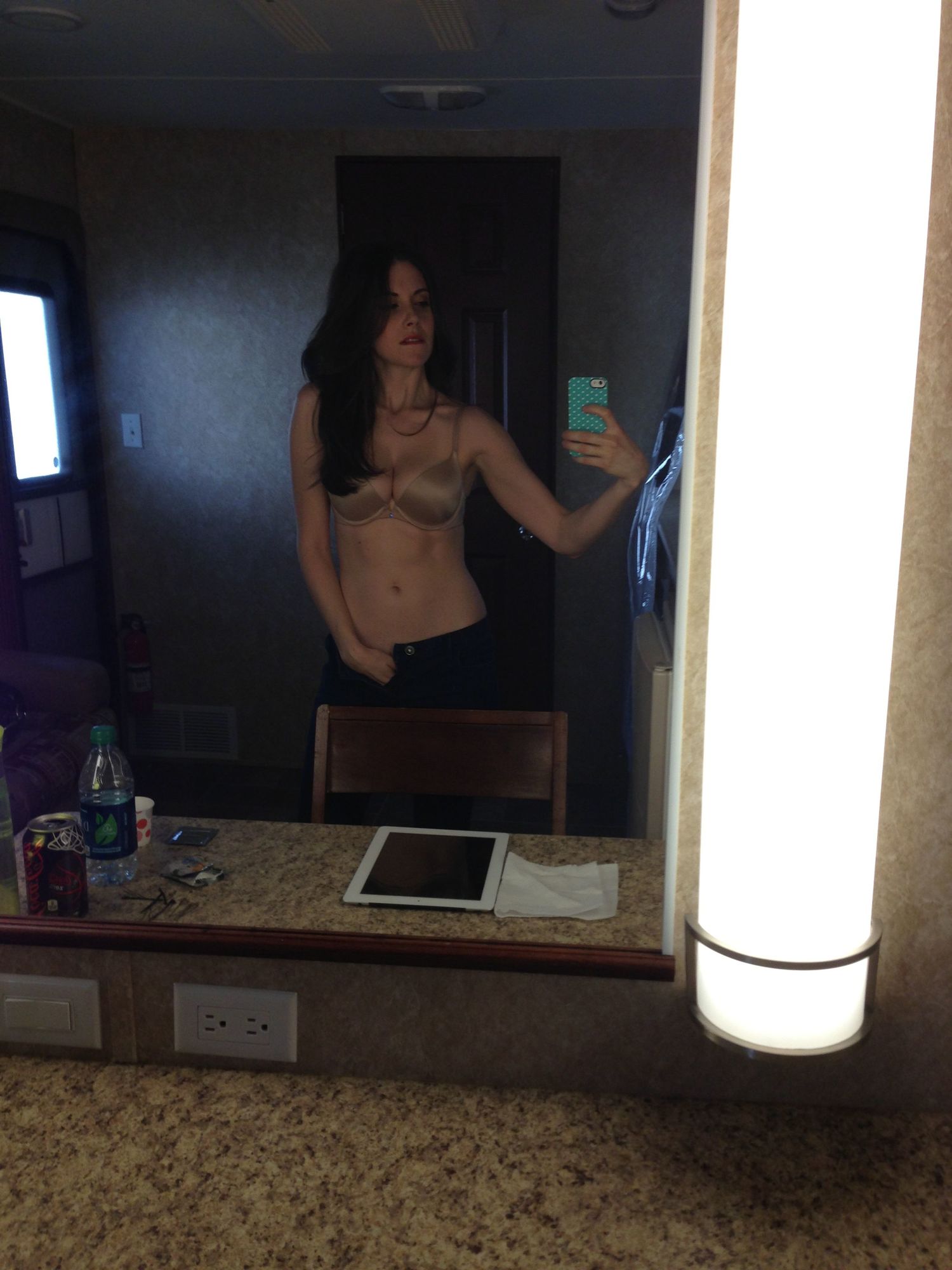 Alison Brie Nude Pics Page 1