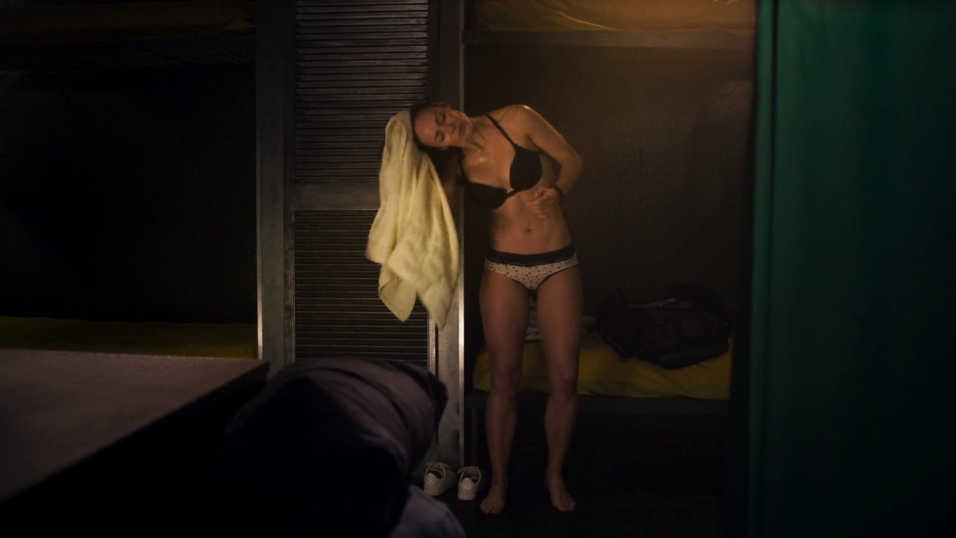 Danielle Savre nude pics.