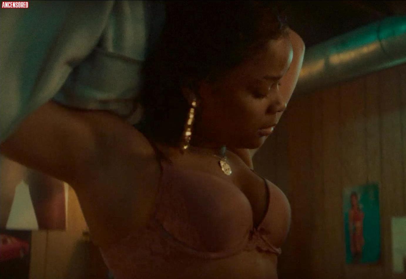 Ajiona alexus nude