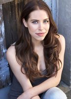 Alexandra Turshen nue