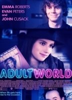 Adult World 2013 film scènes de nu