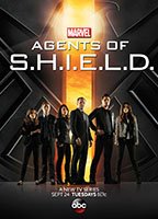 Agents of S.H.I.E.L.D 2013 film scènes de nu