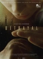 Betrayal (2012) Scènes de Nu