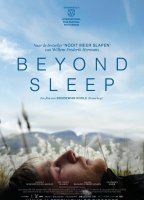 Beyond Sleep 2016 film scènes de nu