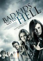 Bad Kids Go to Hell (2012) Scènes de Nu