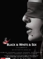 Black & White & Sex 2012 film scènes de nu