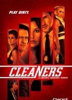 Cleaners (2013-2014) Scènes de Nu
