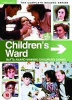 Children's Ward 1989 - 2000 film scènes de nu