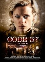 Code 37 2009 film scènes de nu