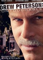 Drew Peterson: Untouchable (2012) Scènes de Nu