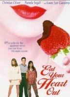 Eat Your Heart Out (1997) Scènes de Nu