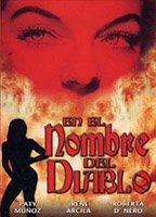 En el nombre del Diablo (2002) Scènes de Nu