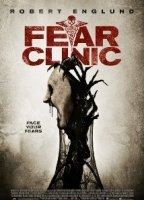 Fear Clinic (2014) Scènes de Nu