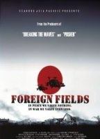 Foreign Fields 2000 film scènes de nu