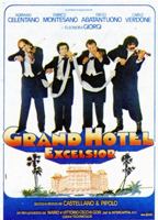 Grand Hotel Excelsior 1982 film scènes de nu