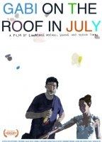 Gabi on the Roof in July scènes de nu