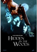 Hidden in the Woods (2012) Scènes de Nu