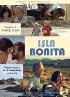 Isla Bonita 2015 film scènes de nu