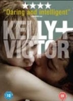Kelly + Victor 2012 film scènes de nu