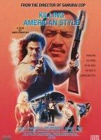 Killing American Style (1990) Scènes de Nu