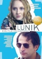 Lunik (2007) Scènes de Nu
