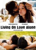 Living on Love Alone (2010) Scènes de Nu