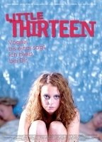 Little Thirteen (2012) Scènes de Nu