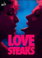 Love Steaks (2013) Scènes de Nu