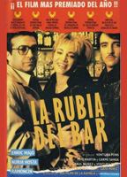 La rubia del bar (1986) Scènes de Nu