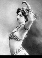 Mata Hari nue