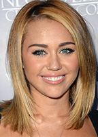 Miley Cyrus nue