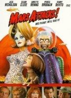 Mars Attacks! (1996) Scènes de Nu