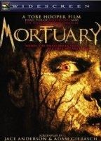 Mortuary (2005) Scènes de Nu