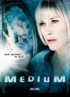 Medium (2005-2011) Scènes de Nu