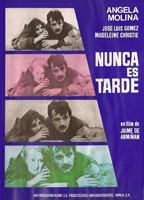 Nunca es tarde (1977) Scènes de Nu
