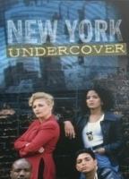 New York Undercover scènes de nu
