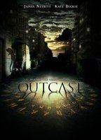 Outcast (2010) Scènes de Nu