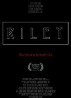 Riley (2015) Scènes de Nu