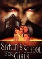 Satan's School for Girls (2000) Scènes de Nu