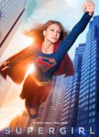 Supergirl 2015 - 2021 film scènes de nu