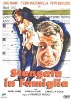 Stangata in famiglia (1976) Scènes de Nu